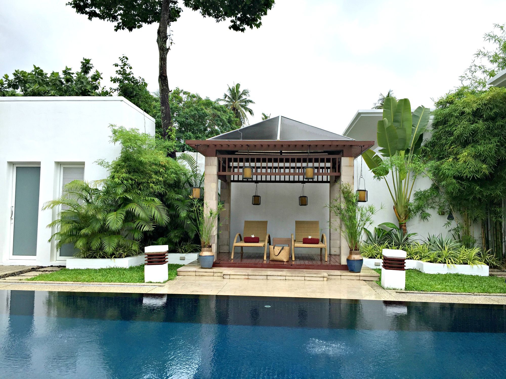 Hotel Andaman House à Mai Khao Extérieur photo